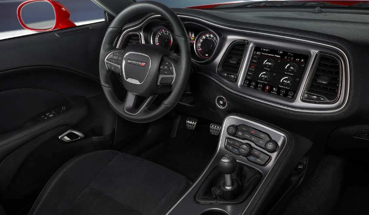 Dodge - Challenger Srt Hellcat - Luxury Car Rentals - Preowned Luxury Car - Exclusive Concierge Club.webp